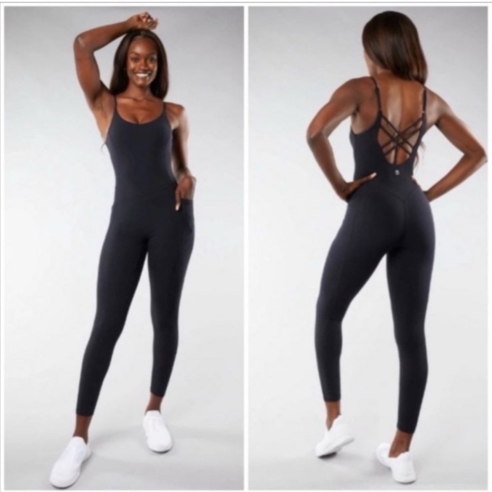 Buffbunny vine bodysuit onyx black size small